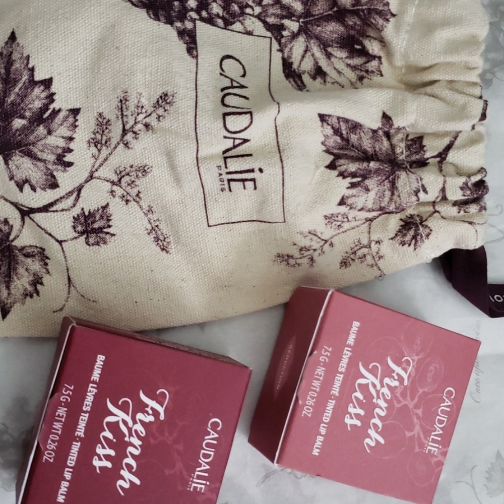 CAUDALIE FRENCH KISS Lip Balms NEW.